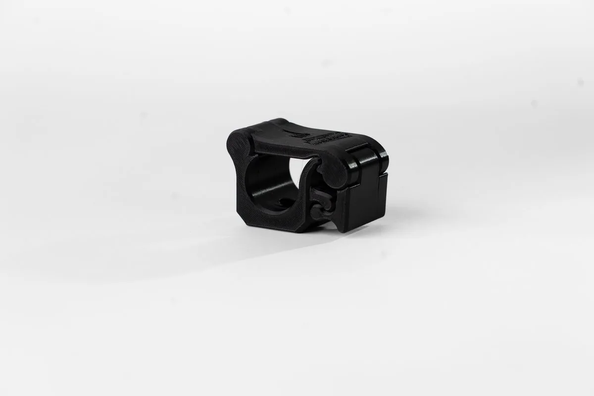 Single-Hole 1" double-latch